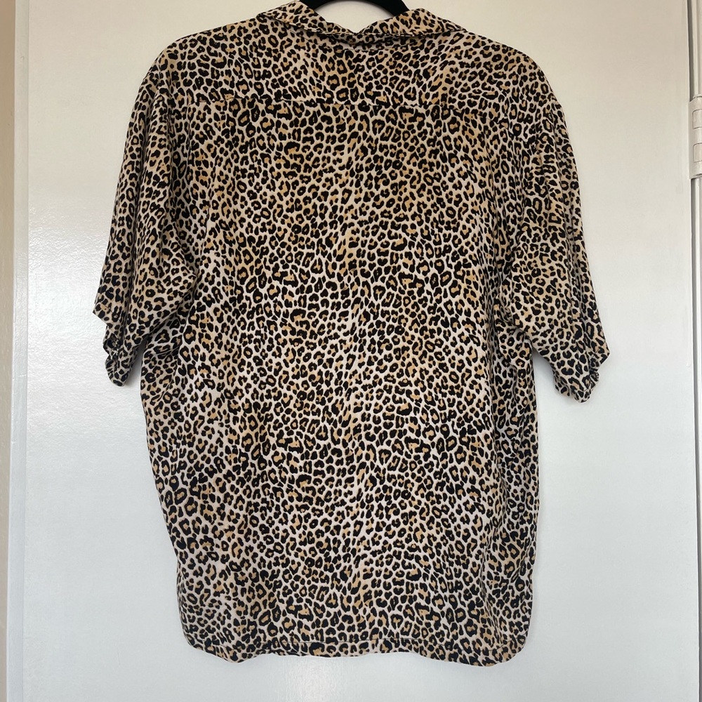 Cheetah button down shirt - Picture 7 of 8